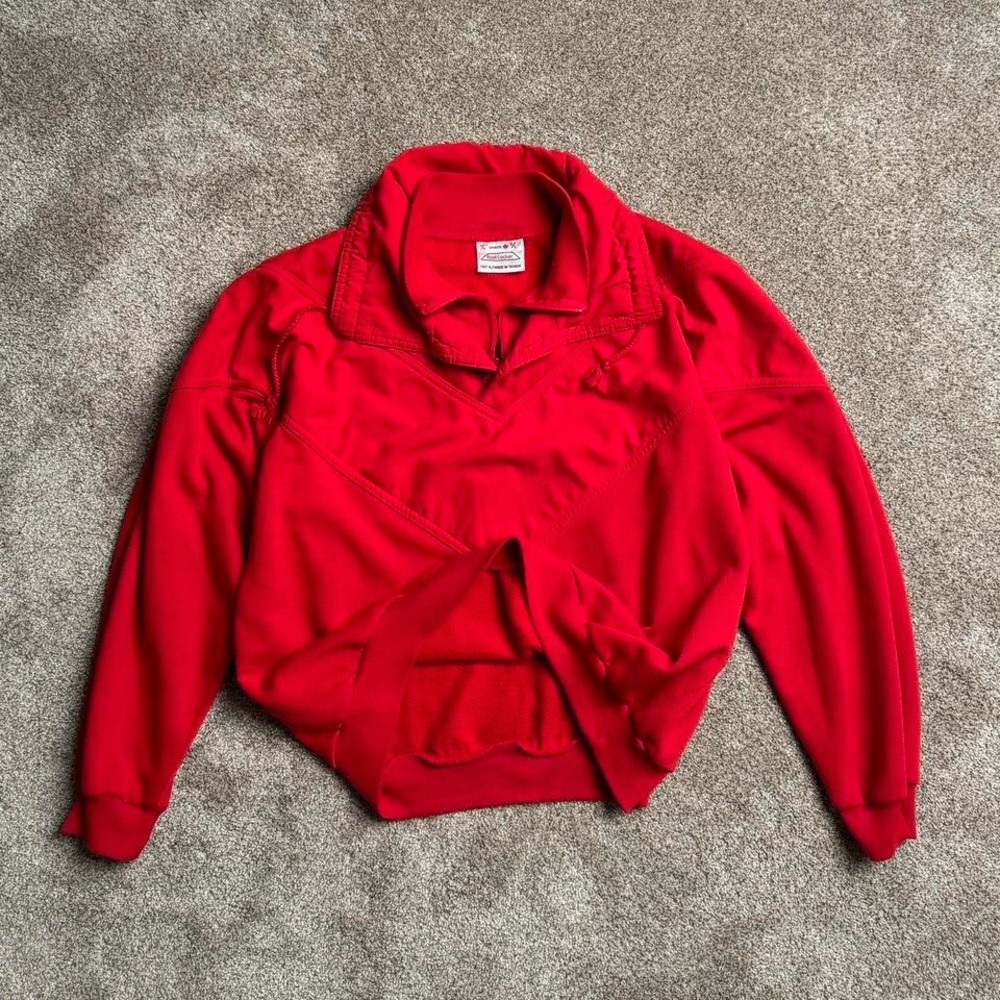 VINTAGE FOOTLOCKER SWEATER